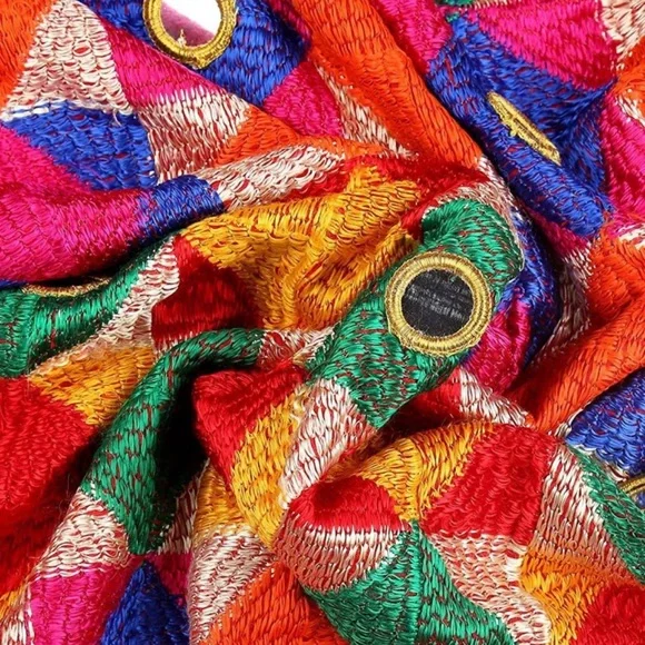 Phulkari Chiffon Embroidered Women Dupatta - Picture 4 of 5